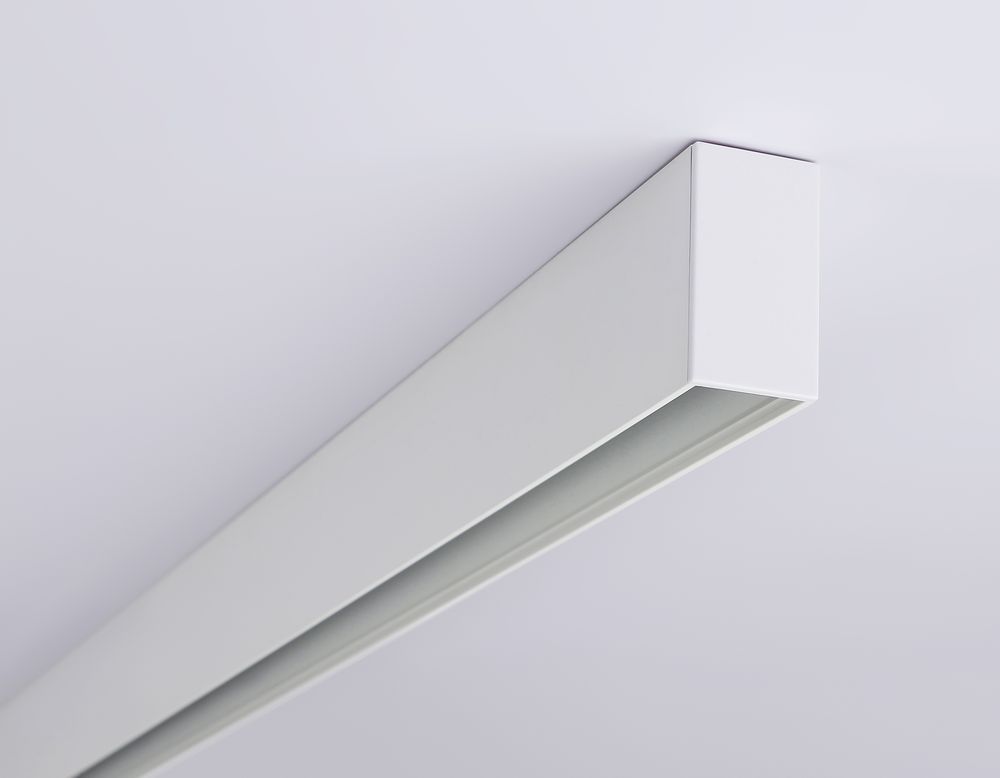 Ambrella Шинопровод накладной Magnetic 220V IP20 3000*30.6*56 Magnetic 220V GL1005