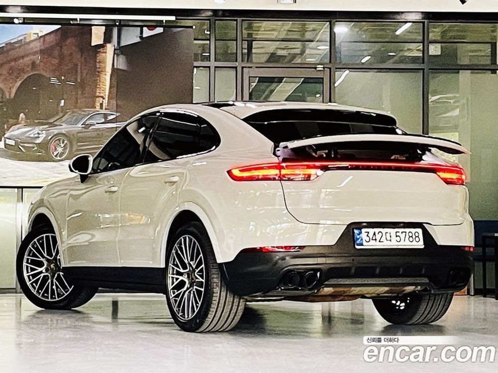 Porsche Cayenne (PO536) 3.0 Coupe (03.2021)