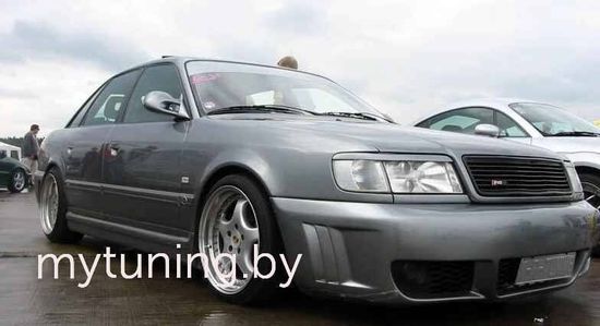 Передний бампер RIGER для Audi 100C4