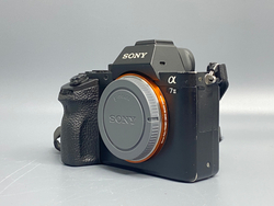 Sony A7 II Отходит шлейф экрана 192000 кадров