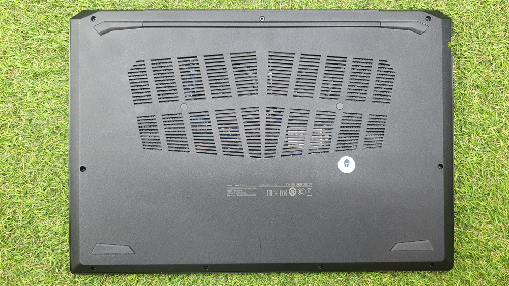 Игровой Thunderobot i5-11/16Gb/ RTX 3050 4GB/144Hz/911 Air XL D JT0097E09RU/Windows 10