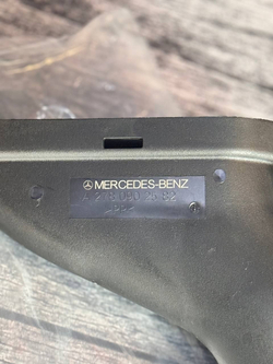 Патрубок воздушного фильтра Mercedes M278 LH A2780902582