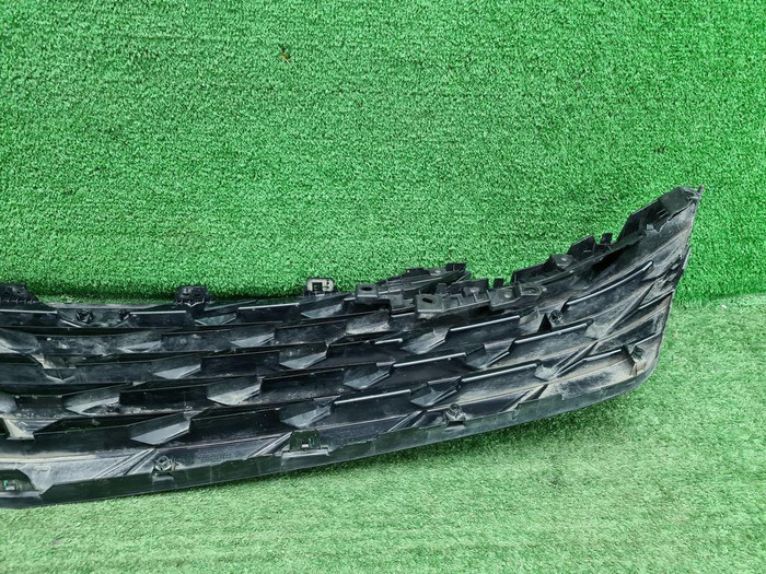 Решетка радиатора Geely Atlas 2 (2023-н.в.)