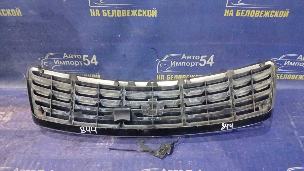 Решетка радиатора TOYOTA CROWN 2004