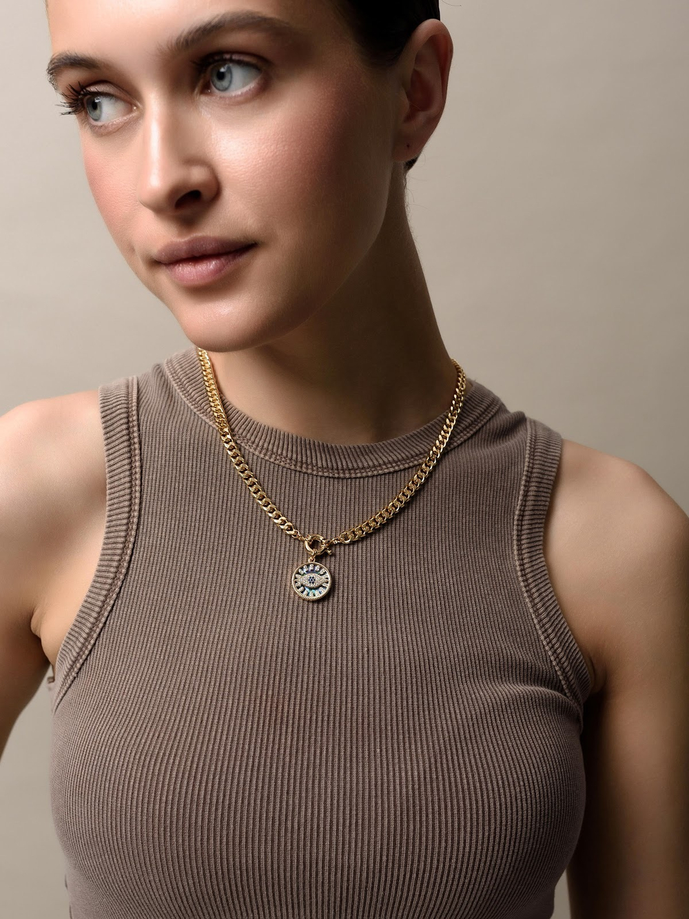 Колье "Eye" Gold