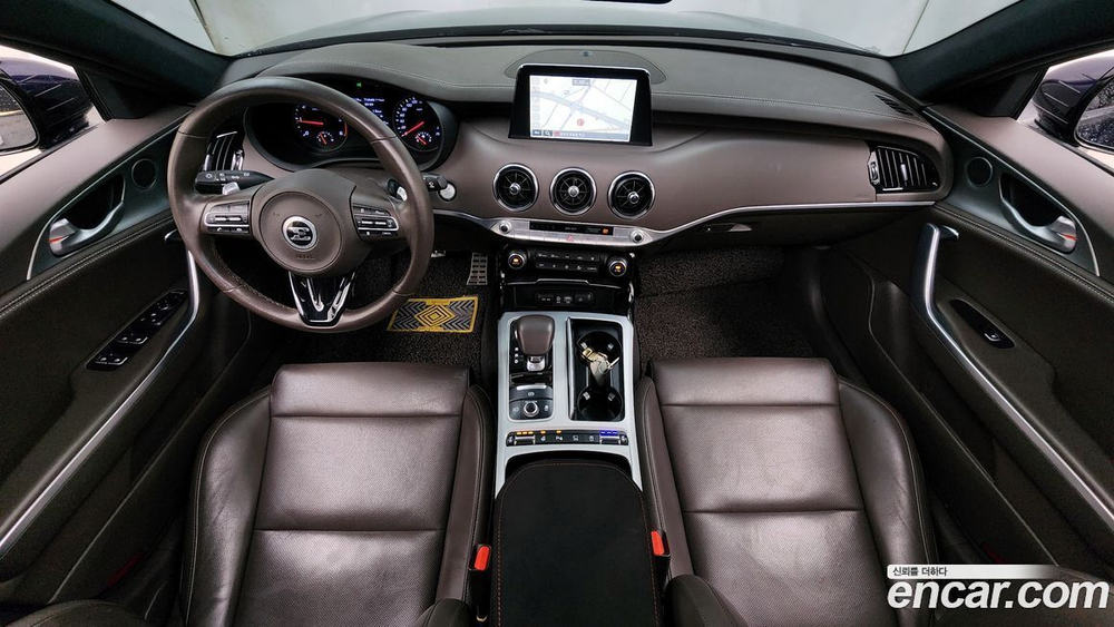 Kia Stinger 2.2 Дизель 2WD (10.2019)
