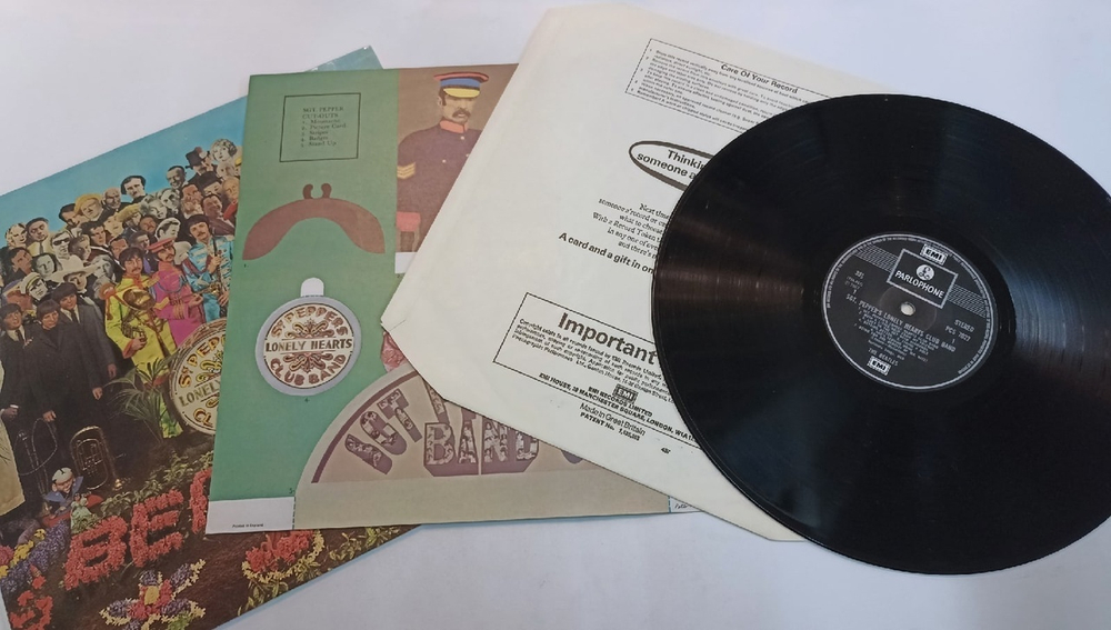 The Beatles Sgt. Pepper's Lonely Hearts Club Band (UK 1973)