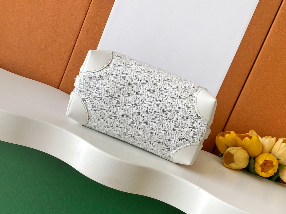 Goyard Bowling 25 Toiletry Bag