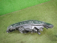 Битая Фара правая Nissan Qashqai 2 j11 (17-23) галоген