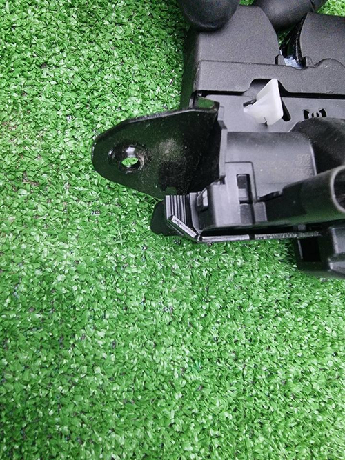 Замок крышки багажника Chery Tiggo 8 Pro Max 22-нв