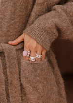 Кольцо «Триплет» с розовым кварцем в шахматной огранке