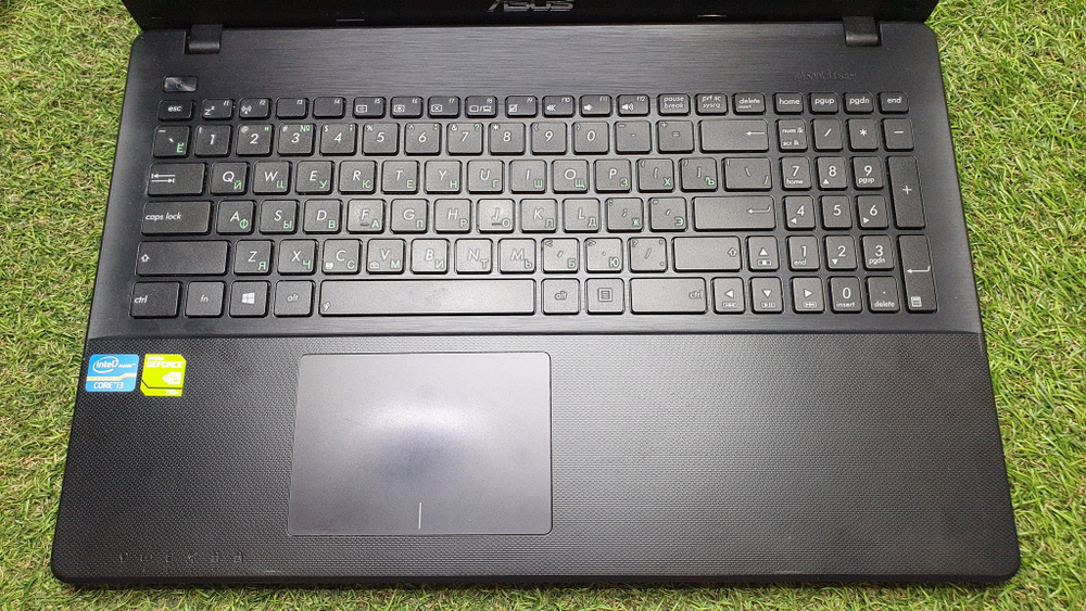 Ноутбук Asus i3/6Gb/GT710M 1Gb