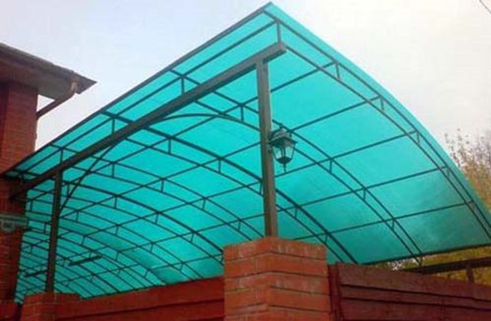 Поликарбонат сотовый Wöggel бирюзовый 6 мм 2,1х6 м