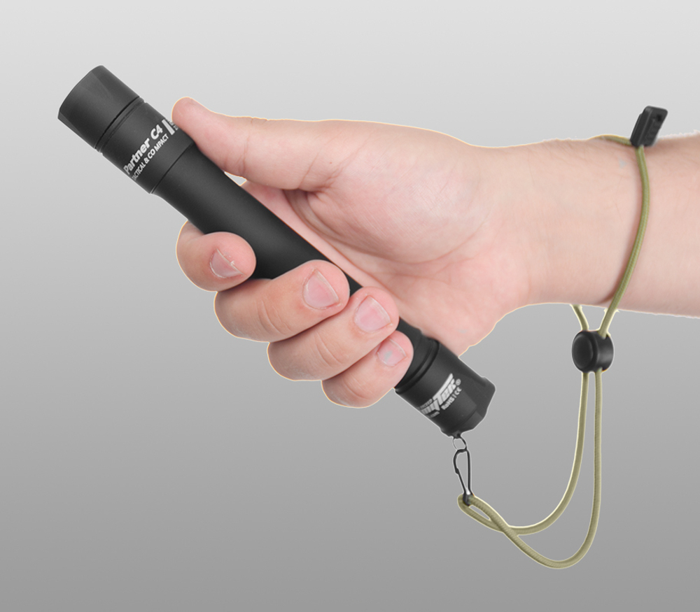 Тактический фонарь Armytek Partner C4 (тёплый свет)