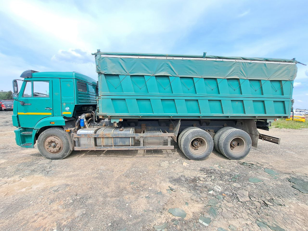 Планета 5529* на шасси КамАЗ 65115 6x4 Зерновоз 552907 (Дизельный, 11,8 л, 300 л.с., МТ)