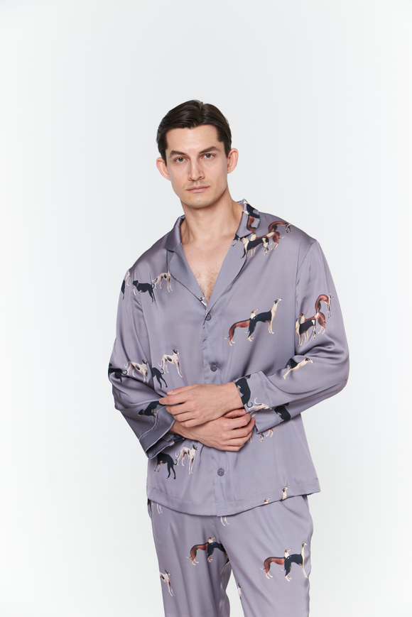 Шелковый мужской костюм с борзыми серебро