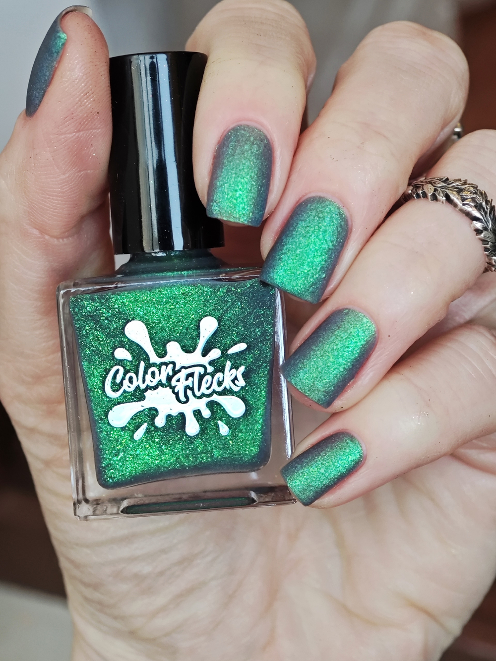 Fisher Fish / Лак для ногтей