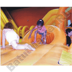 Коммерческий надувной батут "Ракета" 30*20*8 м