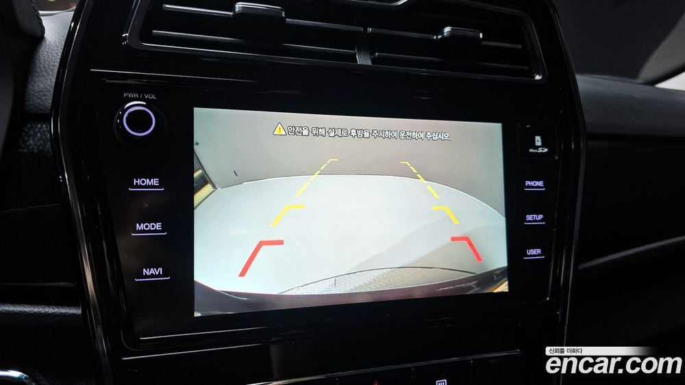 KG Mobility (Ssangyong) Very New Tivoli Бензин 1.5 2WD (02.2020)