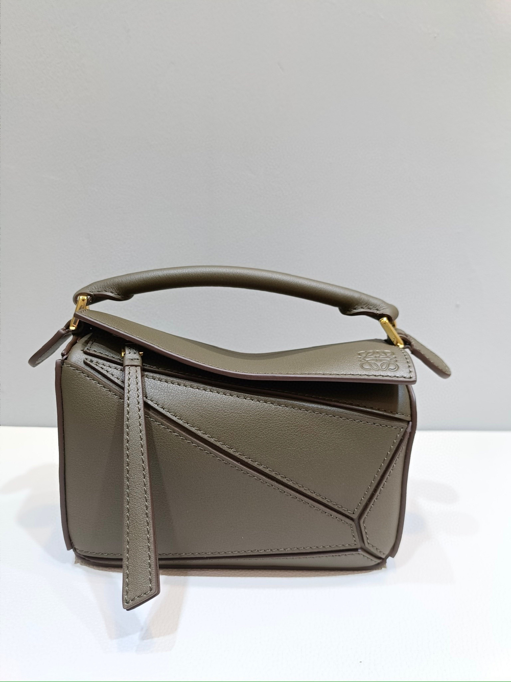 Loewe Puzzle 18 cm