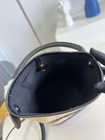Louis Vuitton Petit Bucket
