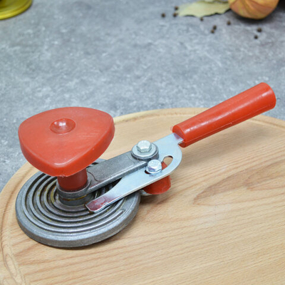 Машинка закаточная для консервирования полуавтомат "Хозяюшка" улитка