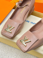 Louis Vuitton Shake Pump