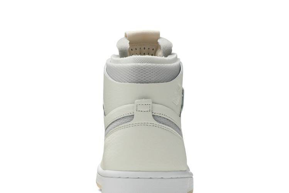 Кроссовки Jordan Air Jordan 1 High Zoom Air Cmft (Женская размерная сетка)