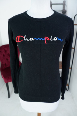 Джемпер CIYAS с яркой вышивкой 44 размер