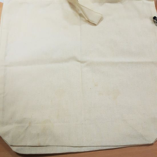 Причина уценки: грязь