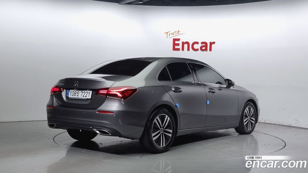 Mercedes-Benz A-Class W177 A220 Sedan (01.2021)