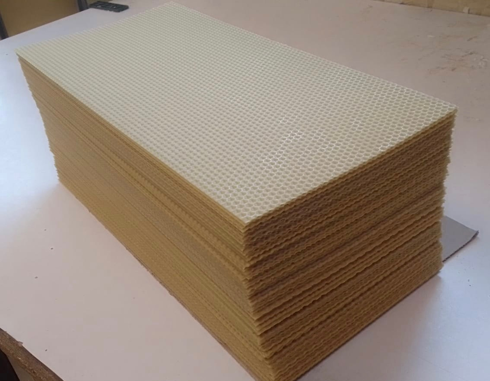 Вощина натуральная литая "Рут"