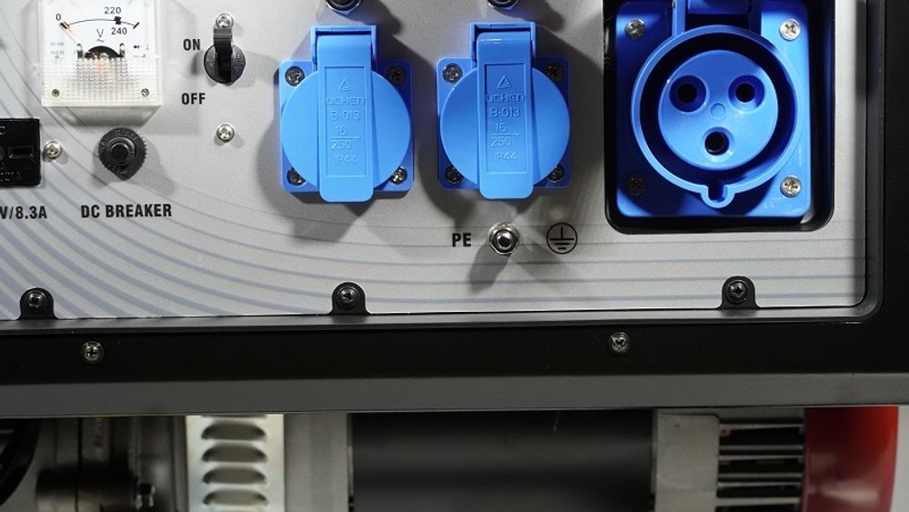 Генератор бензиновый Loncin LC8000-JS - [6 кВт / 220V] однофазный