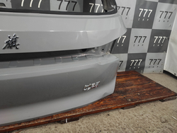 Крышка багажника Hongqi HS3 1 23-нв Б/У Оригинал 6301010HT01S2