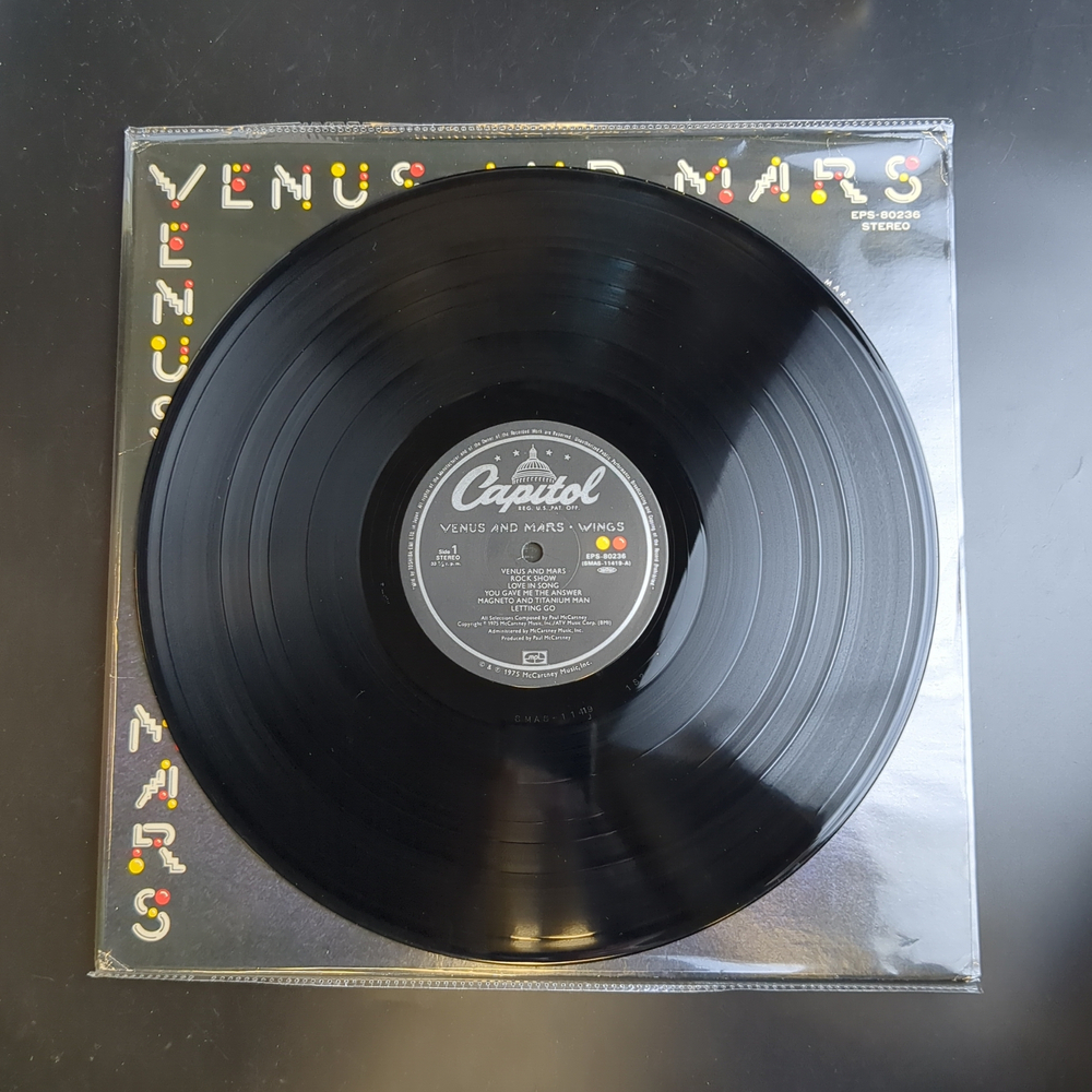 LP Paul McCartney Wings - Venus And Mars. Виниловая пластинка 12 дюймов. Япония 1975 год.