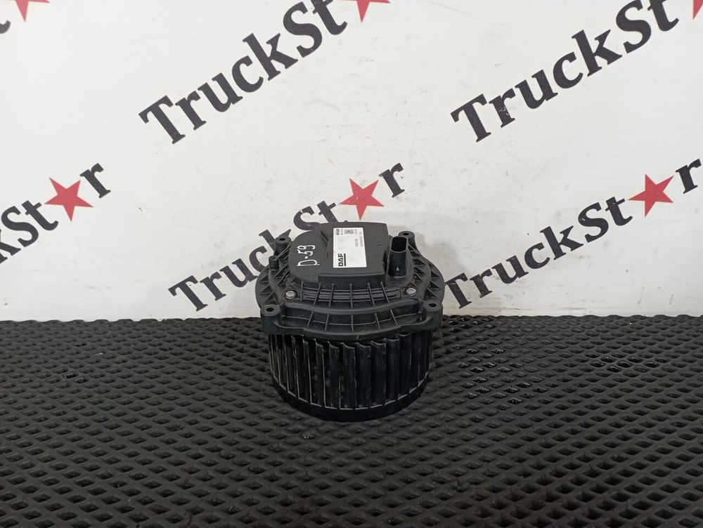 Моторчик отопителя 2018г.