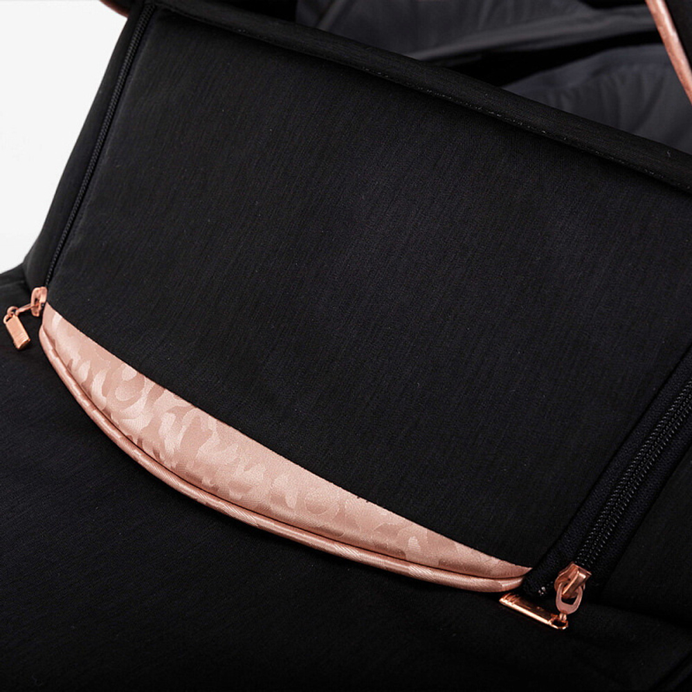 Детская коляска Adamex Cortina Special Edition 2 в 1 CT-402 кожа черная+черный+бронза