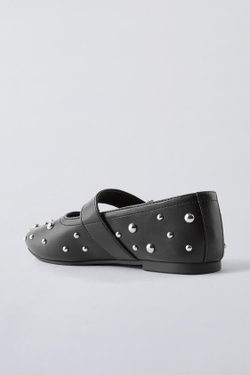 ZARA БАЛЕТКИ С ЗАКЛЕПКАМИ, ЧЕРНЫЙ