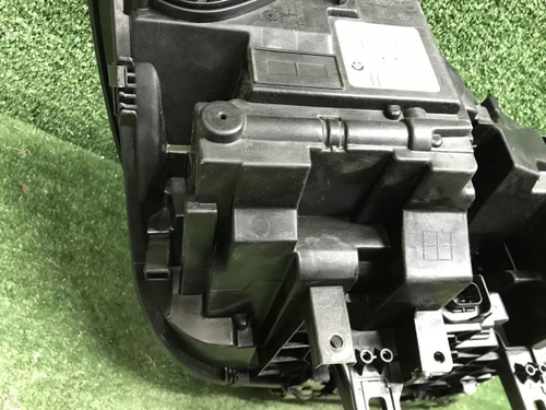 Фара левая BMW X7 G07 (2019-2022) Laser
