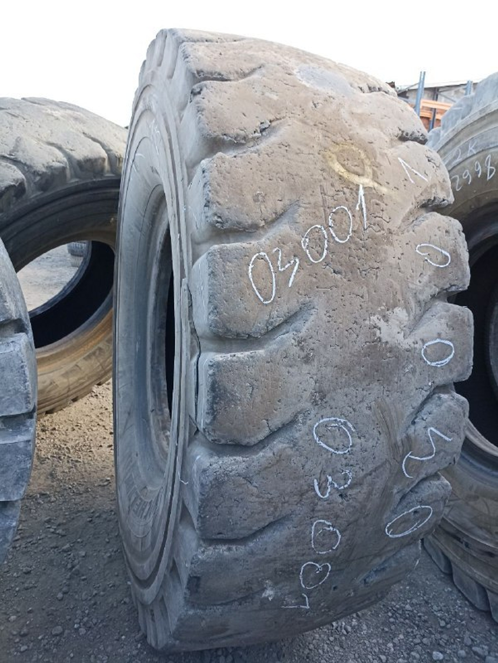 24.00R35 Michelin X-QUARRY шина б/у
