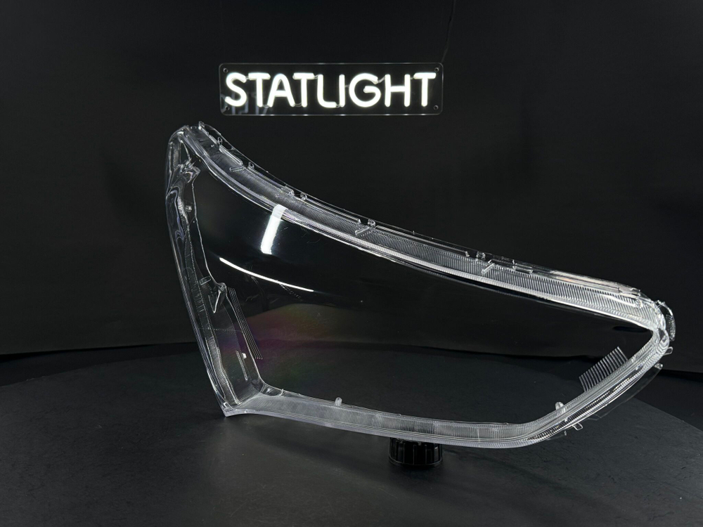 Правое стекло фары Hyundai Santa Fe 3 2012-2016