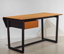 Письменный стол с ящиком Fred, экокожа цвета охра