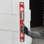 Уровень алюминиевый, магнит, фрезерованный, 3 глазка (1 зеркальный) двухкомпонентные рукоятки, 600 мм Matrix