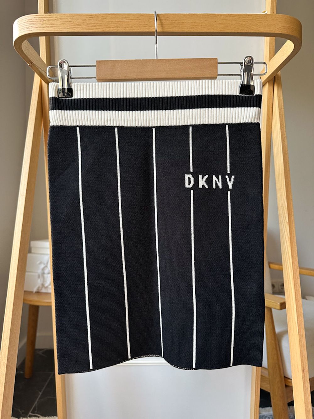 Трикотажная юбка DKNY, 140