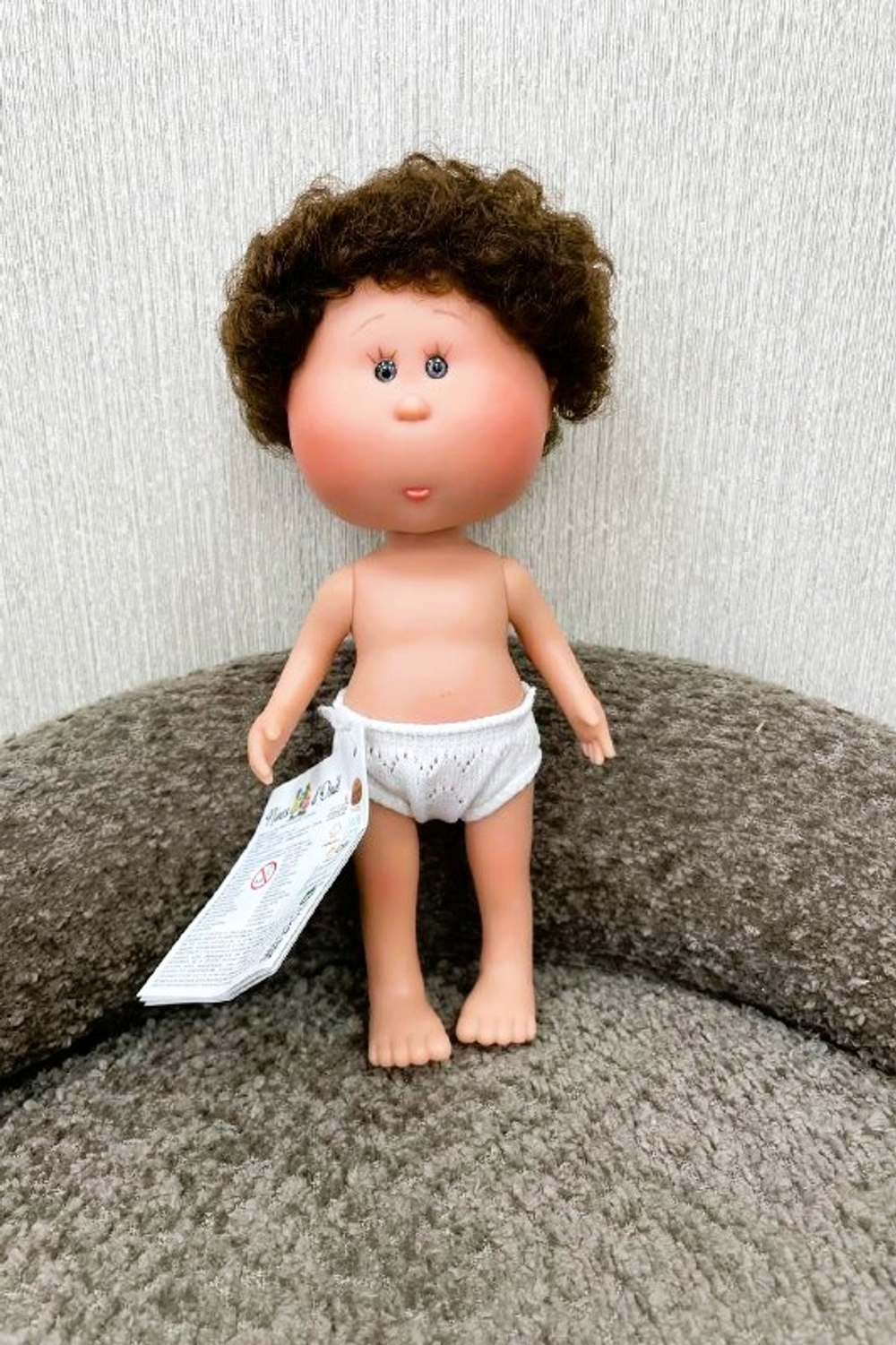 УЦЕНКА Кукла Nines виниловая 23см Little Mio без одежды (3199W18A1)