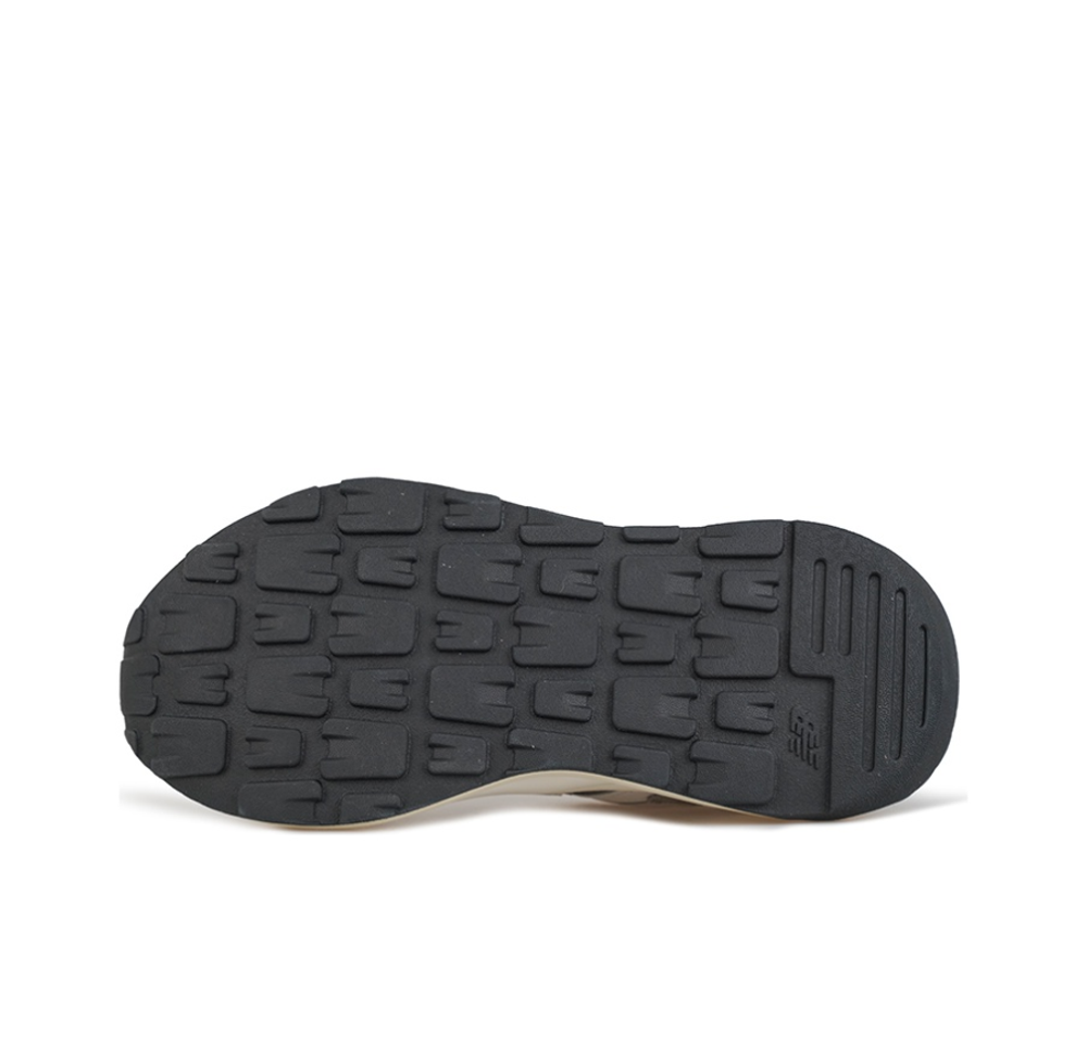 Кроссовки New Balance 5740 M5740TA