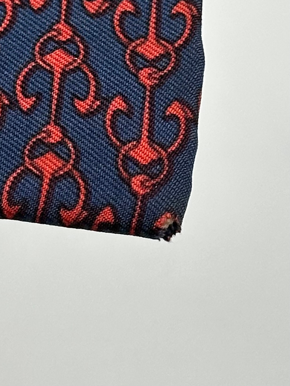 Галстук синий с якорями Hermes