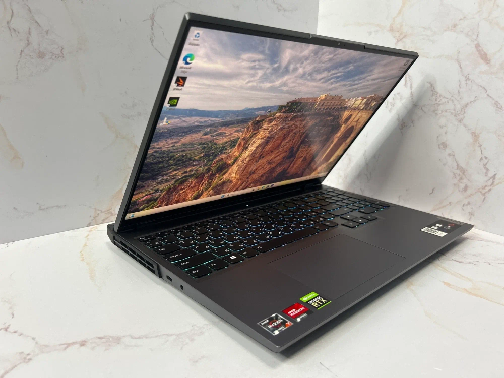 Ноутбук Lenovo Legion 5 Pro 16ACH6H (82JQ0016RK) 16"/AMD Ryzen 7 5800H/RAM 16GB/SSD 1024GB/GeForce RTX 3070/2560*1600/IPS 165Hz/DOS/Подсветка кл-ры: RGB/черный. Состояние: B1