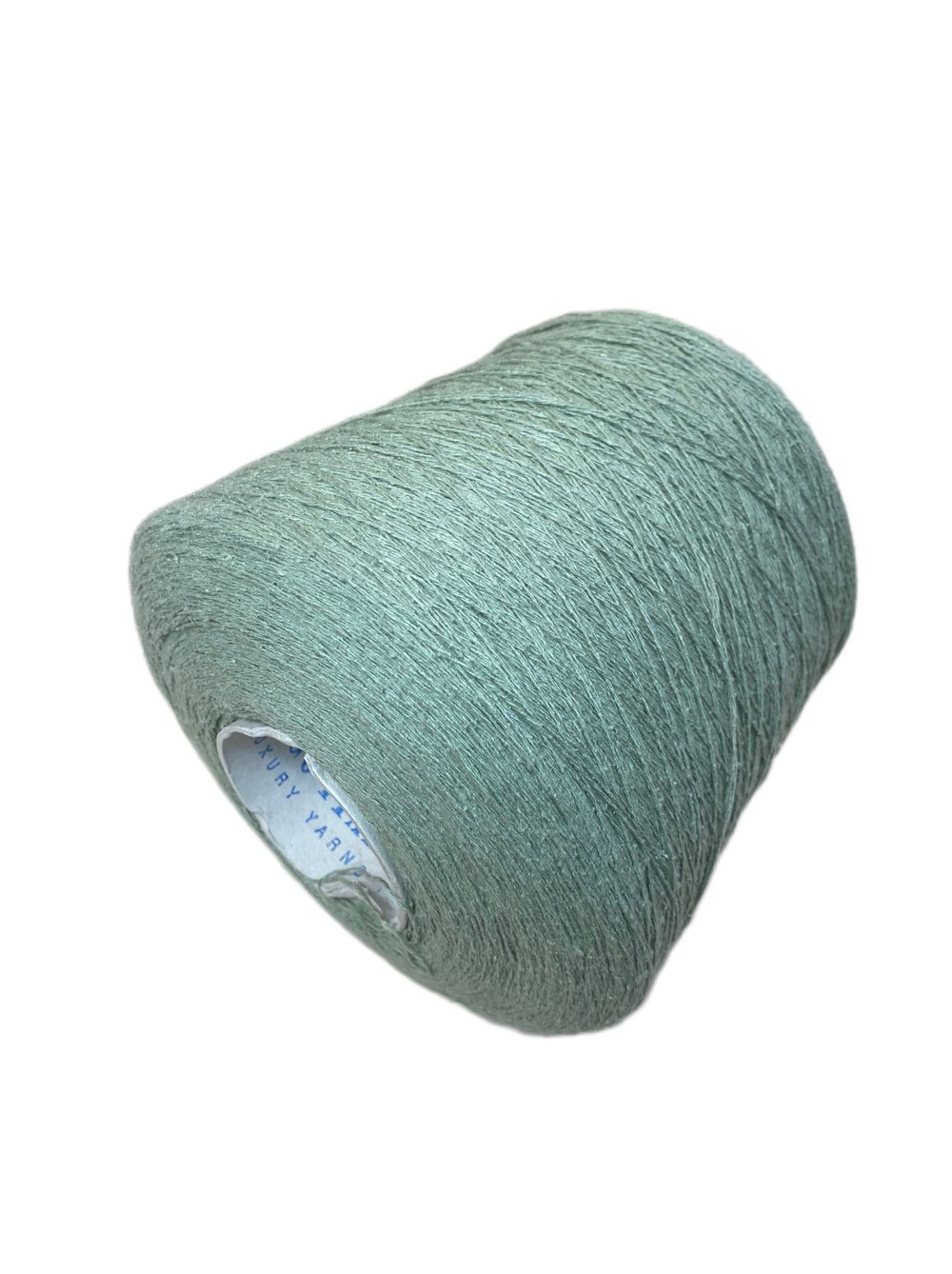 Пряжа на бобине 230 г(Италия) 100% буретный шелк 100г-750 м