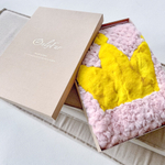 Вязаный детский плед из натурального меха рекс "Корона" 120х80 см (розовый)